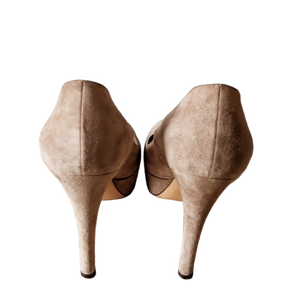 Gianvito Rossi Nude Suede Heels Round Toe Platform - Picture 5 of 8